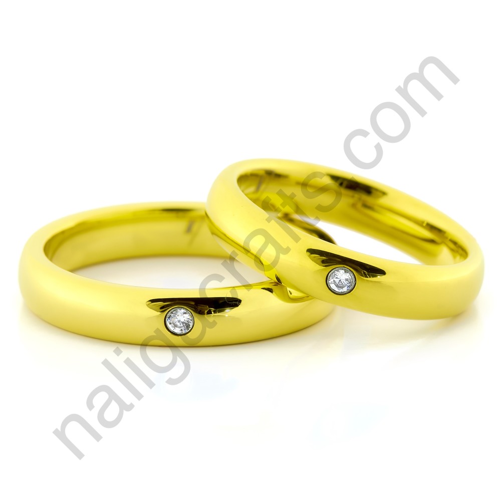 แหวนคู่ ทังสเตนคาร์ไบด์ รุ่นคลาสสิคฝังเพชร สีทอง (4มม.)