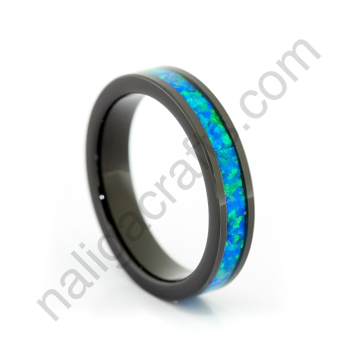 แหวนทังสเตนคาร์ไบด์สีดำ ฝังโอปอล์แท้สีฟ้าอมเขียว