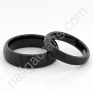 แหวนคู่ Hammered Black