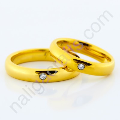 แหวนคู่ Domed Gold with Stone