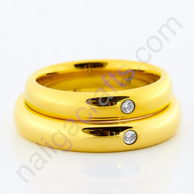 แหวนคู่ Domed Gold with Stone